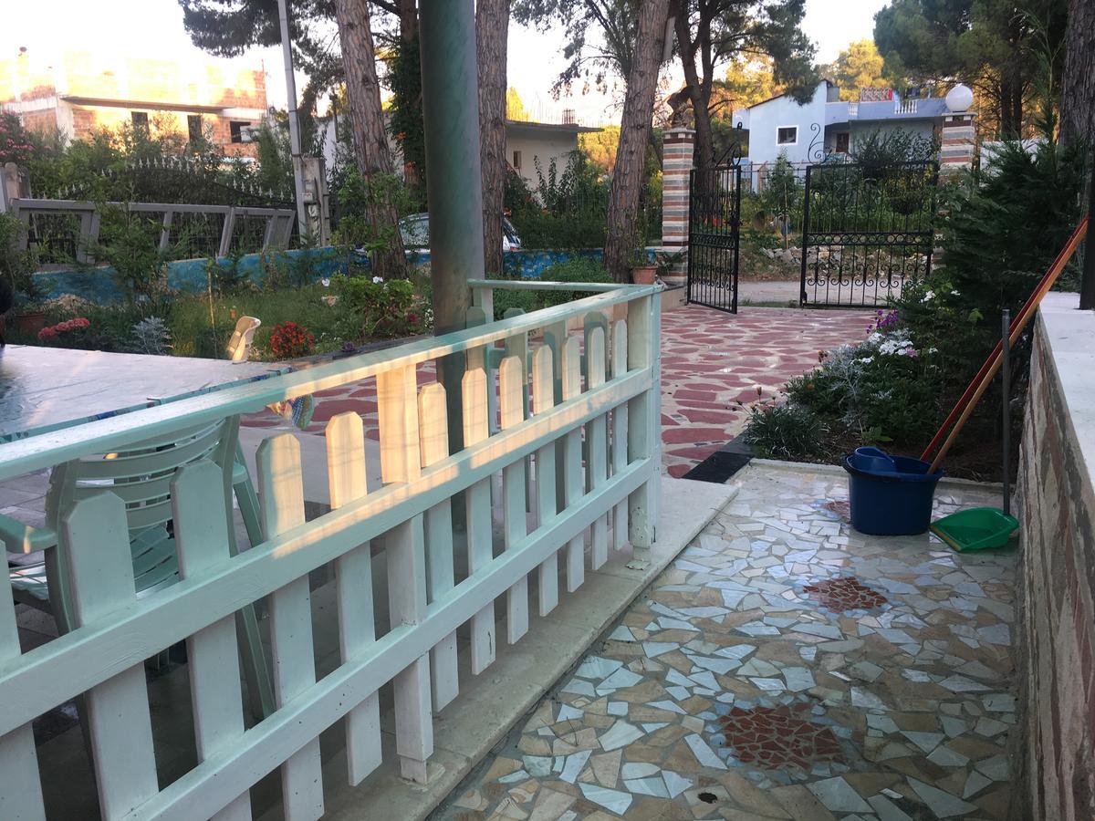Villas Apartments Shahaj Vlorë Exterior foto